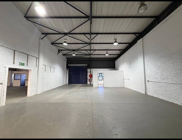 375M² WAREHOUSE TO LET IN BARBEQUE DOWNS